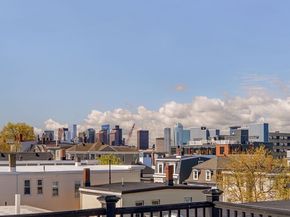 30-32 Condor St 6, Boston MA 02128
