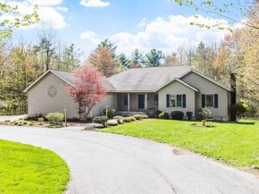 118 Willis Rd, Gardner MA 01440