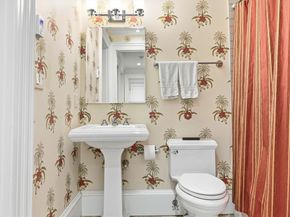 319 Beacon Street, Boston MA 02116