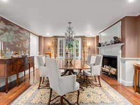 13 West Cedar St, Boston MA 02108