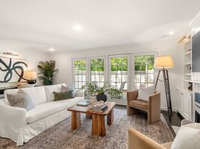 11 Oak St 45, Wellesley MA 02482