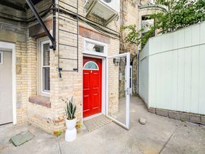 352 Tappan St 1, Brookline MA 02445