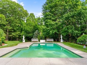 6 Steel Rd, Hopedale MA 01747
