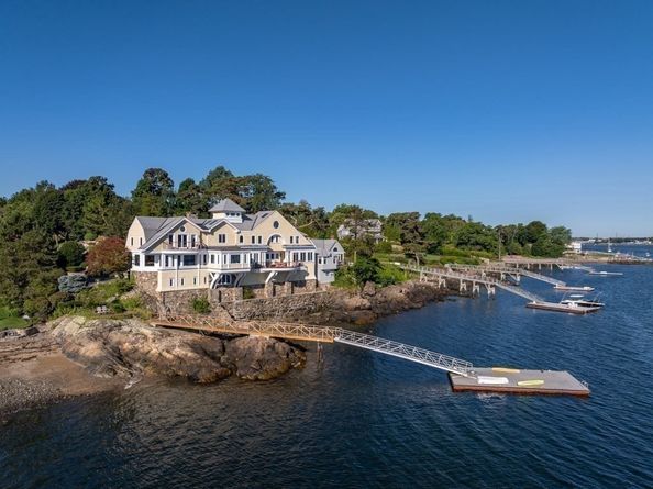 3 Anchorage Lane, Marblehead MA 01945