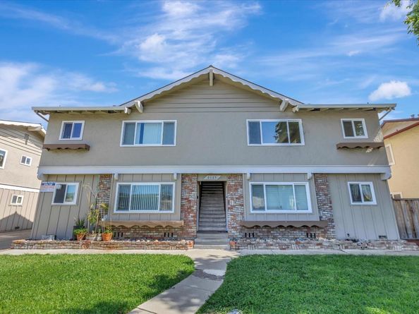 2125 Monroe Street, Santa Clara CA 95050