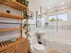 55 Asilomar Circle, Oakland CA 94611
