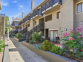 4159 El Camino Way M, Palo Alto CA 94306