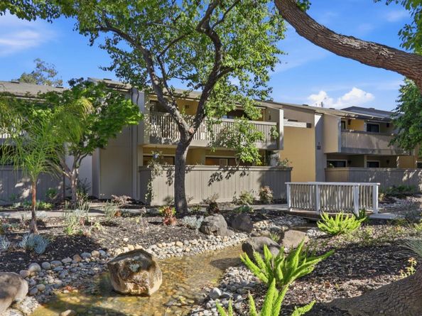 49 Showers Drive E151, Mountain View CA 94040