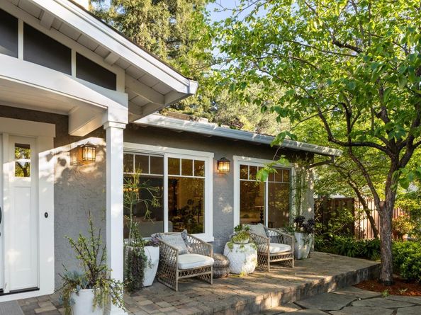 963 Wing Place, Stanford CA 94305