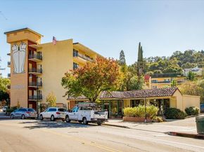 216 Montclair Road, Los Gatos CA 95032