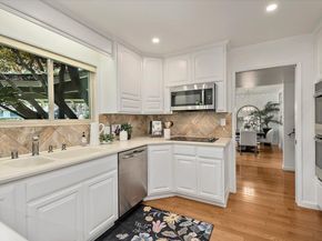 216 Montclair Road, Los Gatos CA 95032