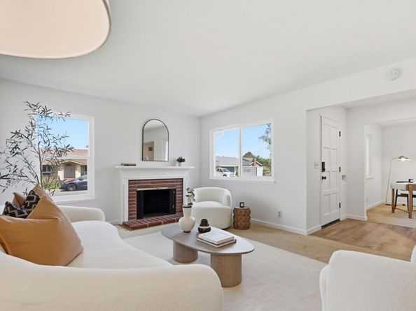 546 Woodstock Way, Santa Clara CA 95054