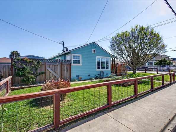 502 E Beach Street, Watsonville CA 95076