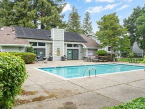 938 Clark 49, Mountain View CA 94040