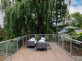 2161 Valparaiso Avenue, Menlo Park CA 94025
