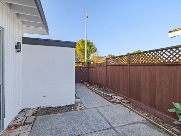 374 Manzanita Court, Milpitas CA 95035