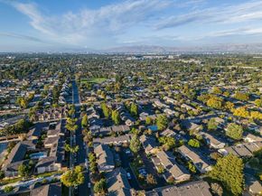 1375 Pinehurst Square, San Jose CA 95117