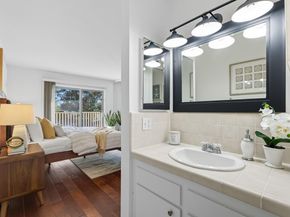 1375 Pinehurst Square, San Jose CA 95117