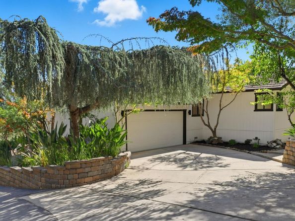 16955 Oakridge Lane, Morgan Hill CA 95037