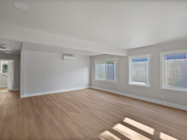 820 Jackson Street, Mountain View CA 94043