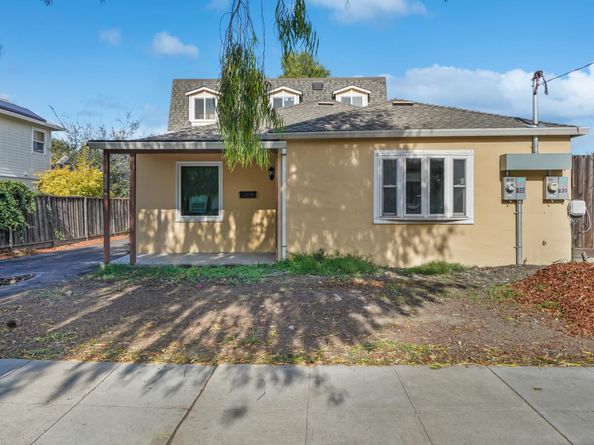 820 Jackson Street, Mountain View CA 94043