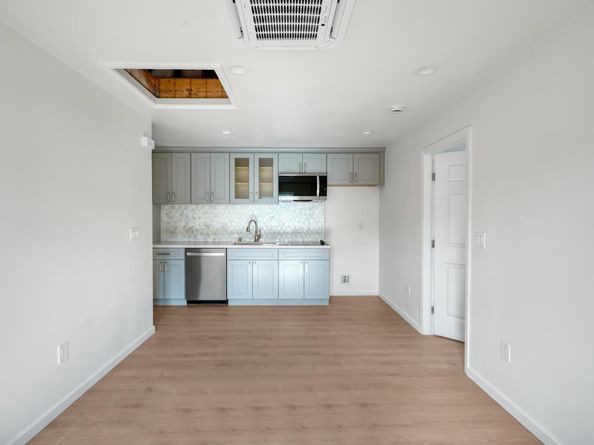 820 Jackson Street, Mountain View CA 94043