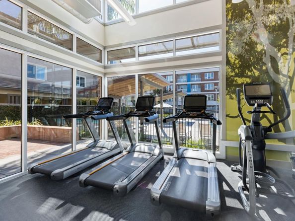 5886 Smoky Quartz Loop, San Jose CA 95123