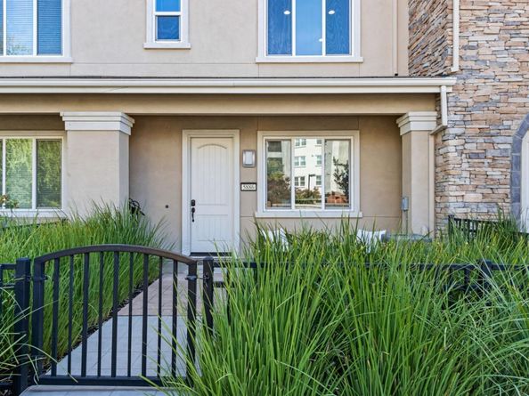 5886 Smoky Quartz Loop, San Jose CA 95123