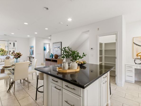 5886 Smoky Quartz Loop, San Jose CA 95123