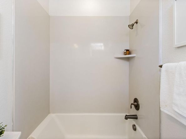 5886 Smoky Quartz Loop, San Jose CA 95123