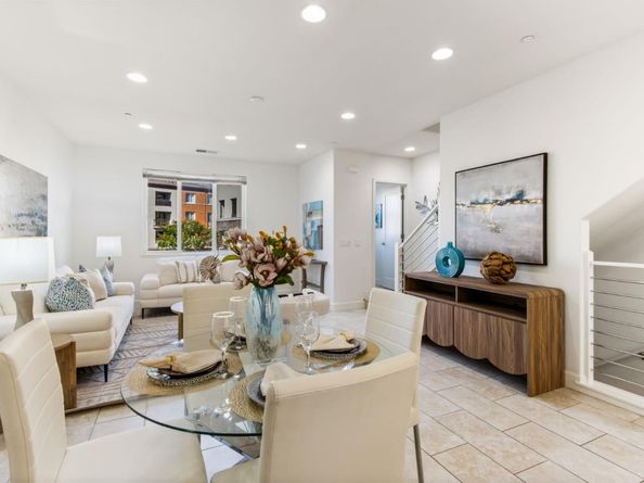 5886 Smoky Quartz Loop, San Jose CA 95123