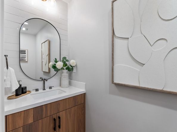 221 Hope Street, Mountain View CA 94041