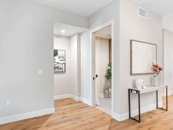 221 Hope Street, Mountain View CA 94041