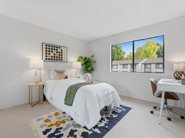 765 San Antonio Road 88, Palo Alto CA 94303