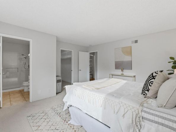 765 San Antonio Road 88, Palo Alto CA 94303