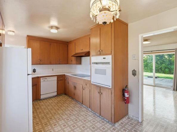 214 Archer Drive, Santa Cruz CA 95060