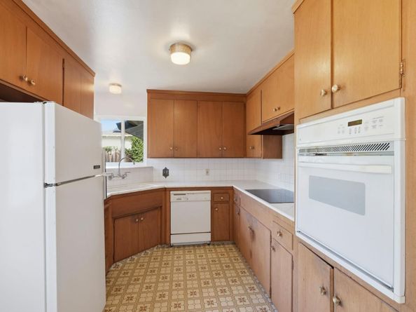 214 Archer Drive, Santa Cruz CA 95060