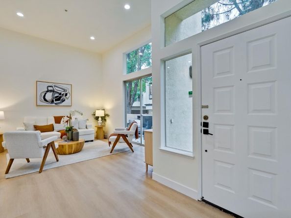 426 Galleria Drive UNIT 8, San Jose CA 95134