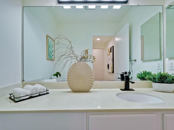 426 Galleria Drive UNIT 8, San Jose CA 95134