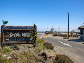 1430 Merrill Street, Santa Cruz CA 95062