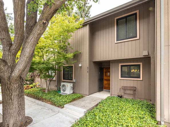 215 Horizon Avenue, Mountain View CA 94043