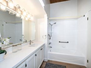 215 Horizon Avenue, Mountain View CA 94043