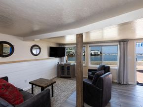 1500 Wharf Road 12, Capitola CA 95010