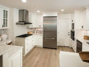 2036 Barney Avenue, Menlo Park CA 94025