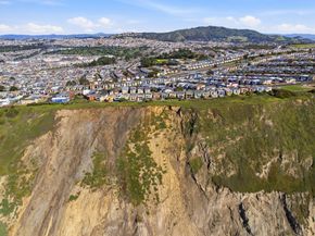 62 Palisades Drive, Daly City CA 94015