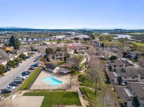 240 Green Meadow Drive B, Watsonville CA 95076