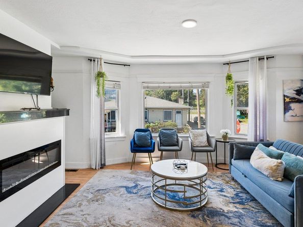 998 Hensley Avenue, San Bruno CA 94066