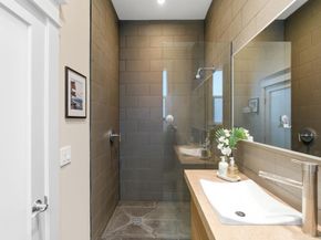 471 South Van Ness Avenue, San Francisco CA 94103