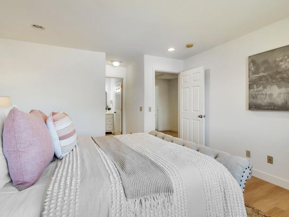 425 Carpentier Way, San Jose CA 95111