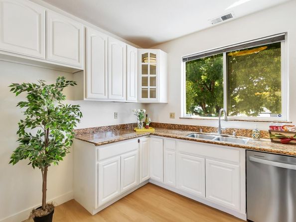 425 Carpentier Way, San Jose CA 95111